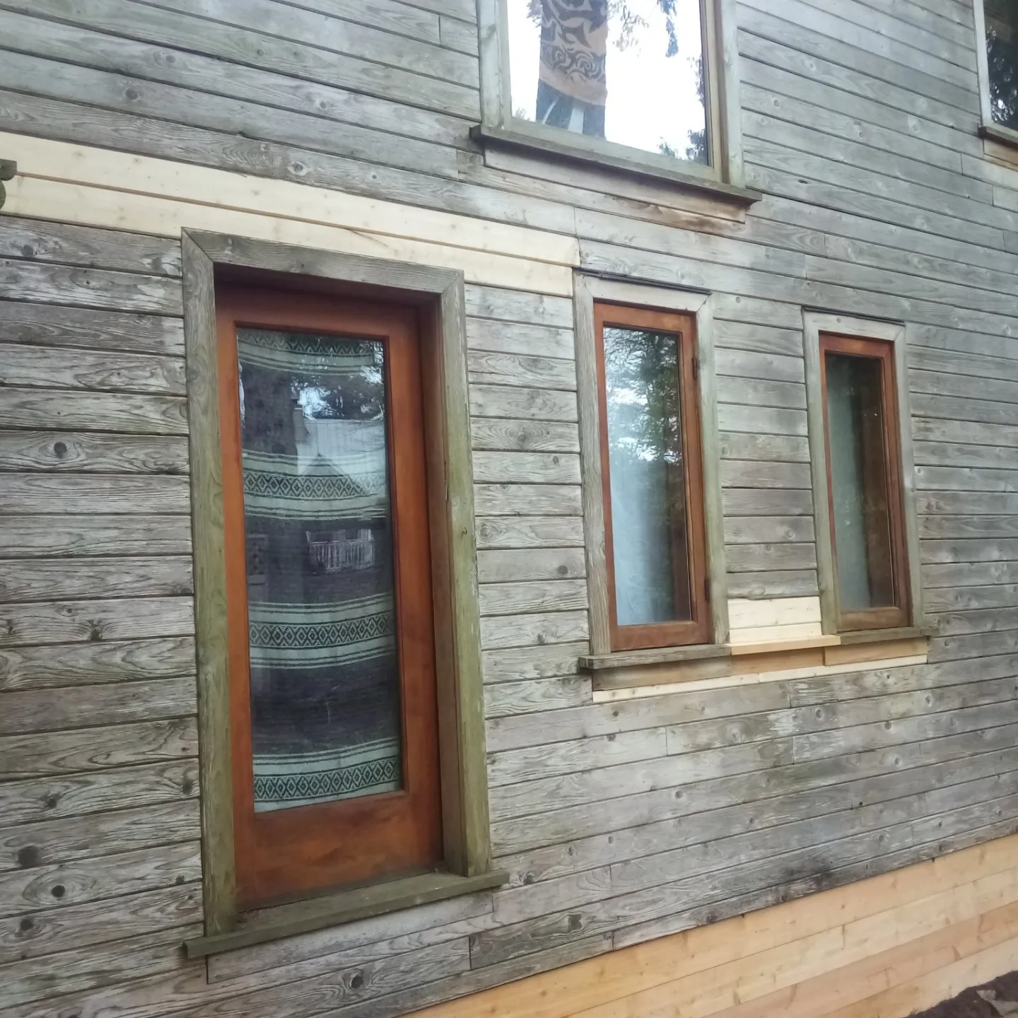 Saanich Peninsula — covered cedar deck structure